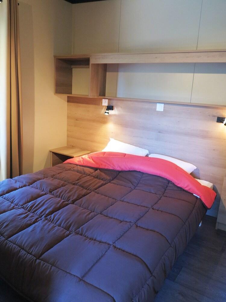 Hotel De Plein Air Le Chanset Ceyrat Екстериор снимка