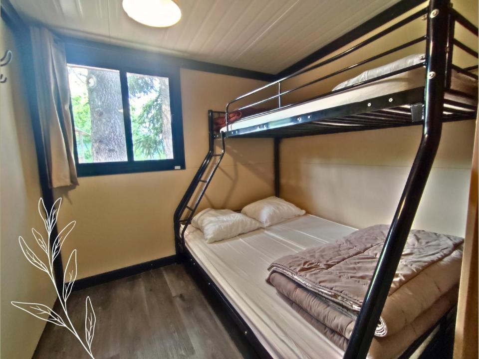 Hotel De Plein Air Le Chanset Ceyrat Стая снимка