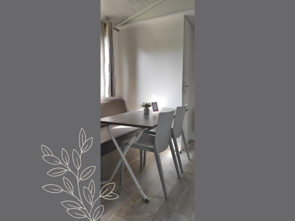 Hotel De Plein Air Le Chanset Ceyrat Стая снимка